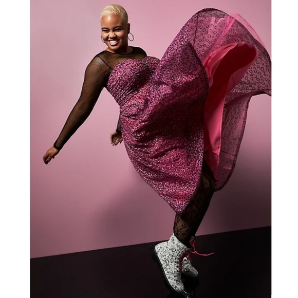 Betsey Johnson & Torrid Dress Size 18 🥳HOST PICK🥳 🆕️ - Picture 2 of 7